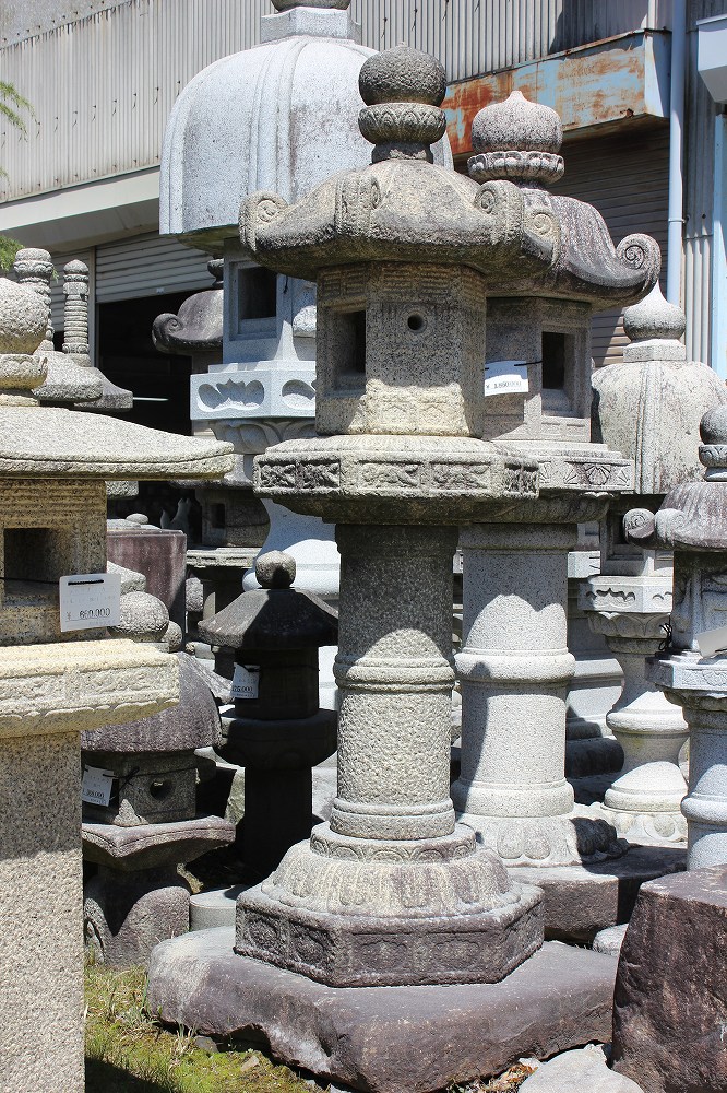 神波多神社