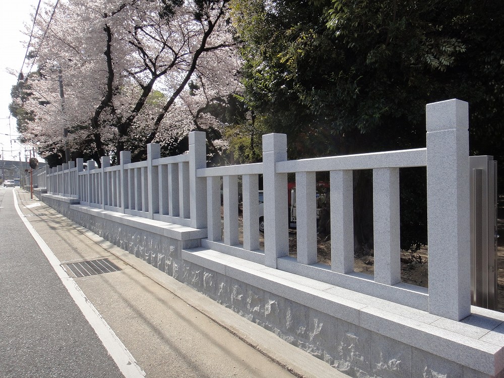 玉垣　神社を囲う石柵